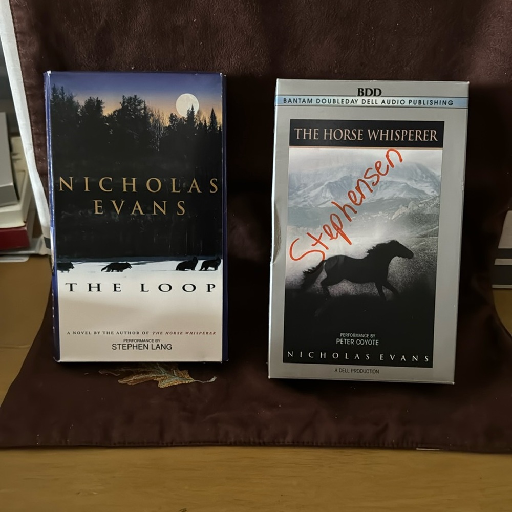 2 audio book sets The Loop & Horse Whisperer . EUC